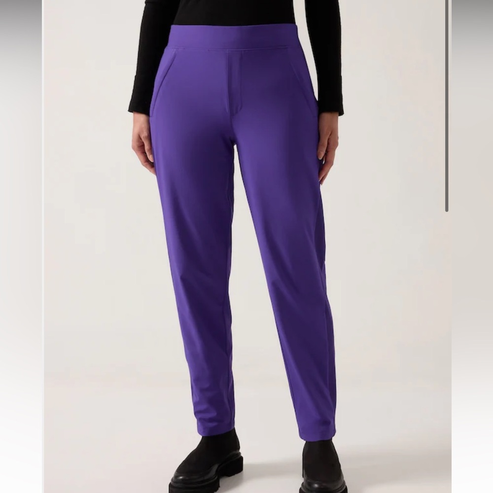 BRAND NEW! Athleta Brooklyn lined pant
